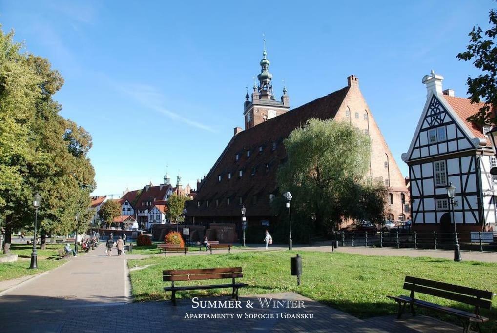 Family Luxury Green Apartment 1-6, 2 Sypialnie I Studio, 52 M2 Gdańsk Exterior foto