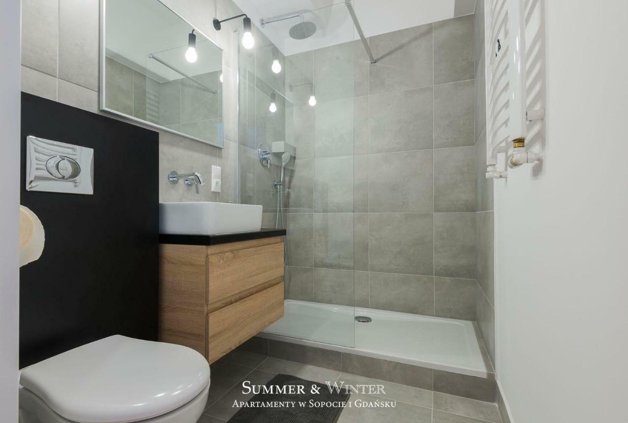 Family Luxury Green Apartment 1-6, 2 Sypialnie I Studio, 52 M2 Gdańsk Exterior foto